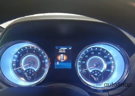 2012 Chrysler 300 Limited из США, поврежденный, VIN 2C3CCAHG1CH225379